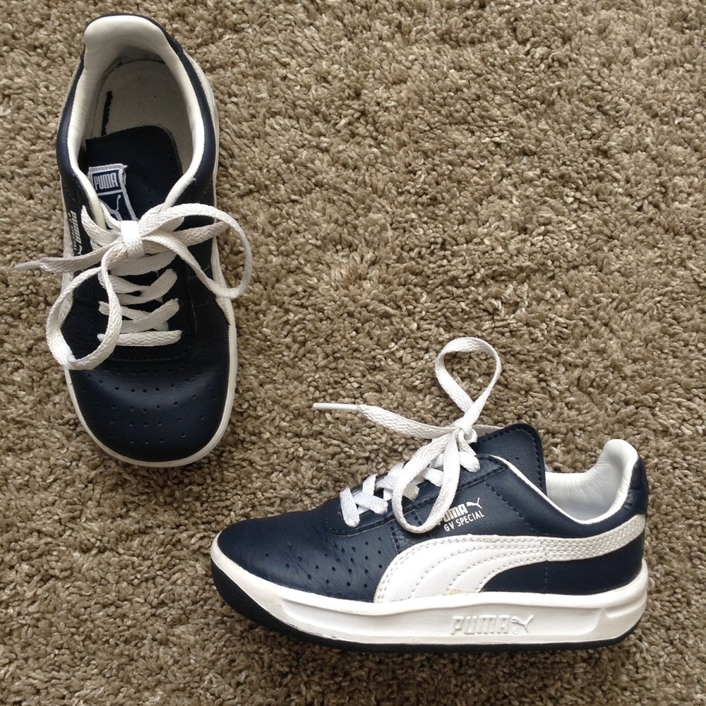Boys Puma Sneakers Shoes. With original box!